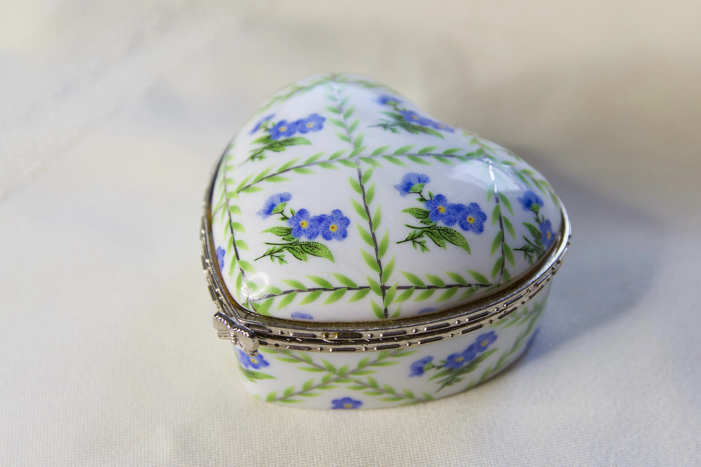 Blue Floral Crystal Earring Heart Jewelry box