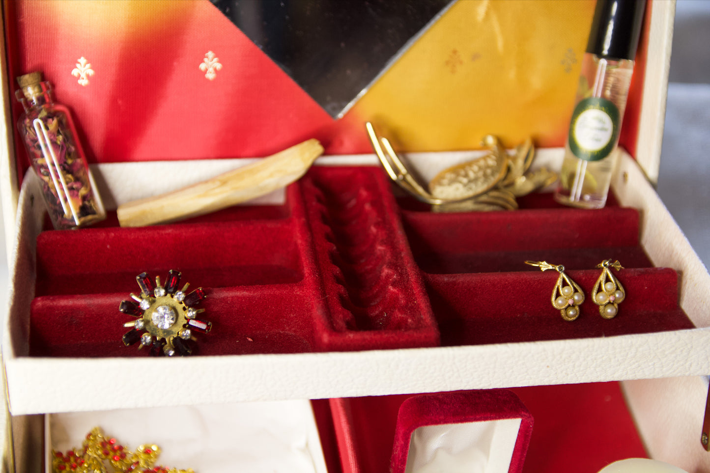 The Lovers Vintage Jewelry Gift Box