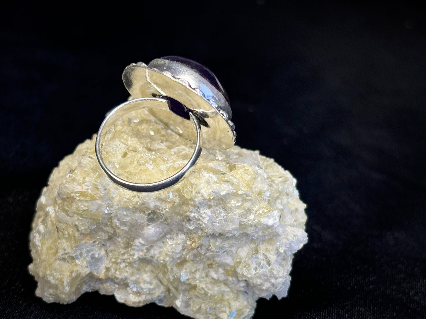 Amethyst Circle Decorated Sterling Silver Crystal Ring, Size 7.5