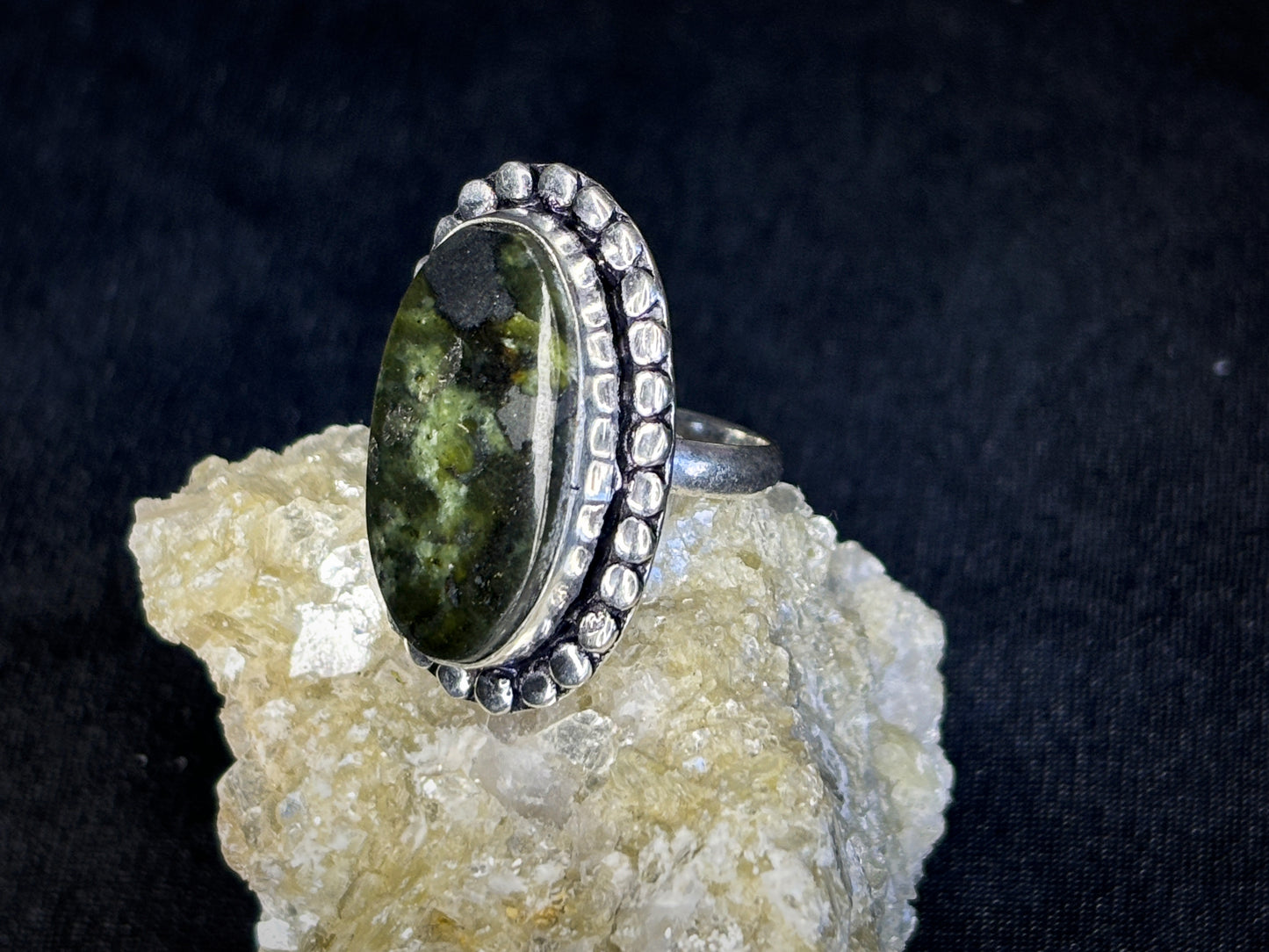Green Peridot Sterling Silver Oval Crystal Ring, Size 6