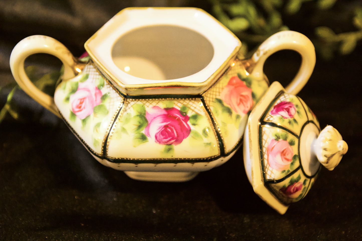 Vintage Rose Teapot and Creamer Tea Set