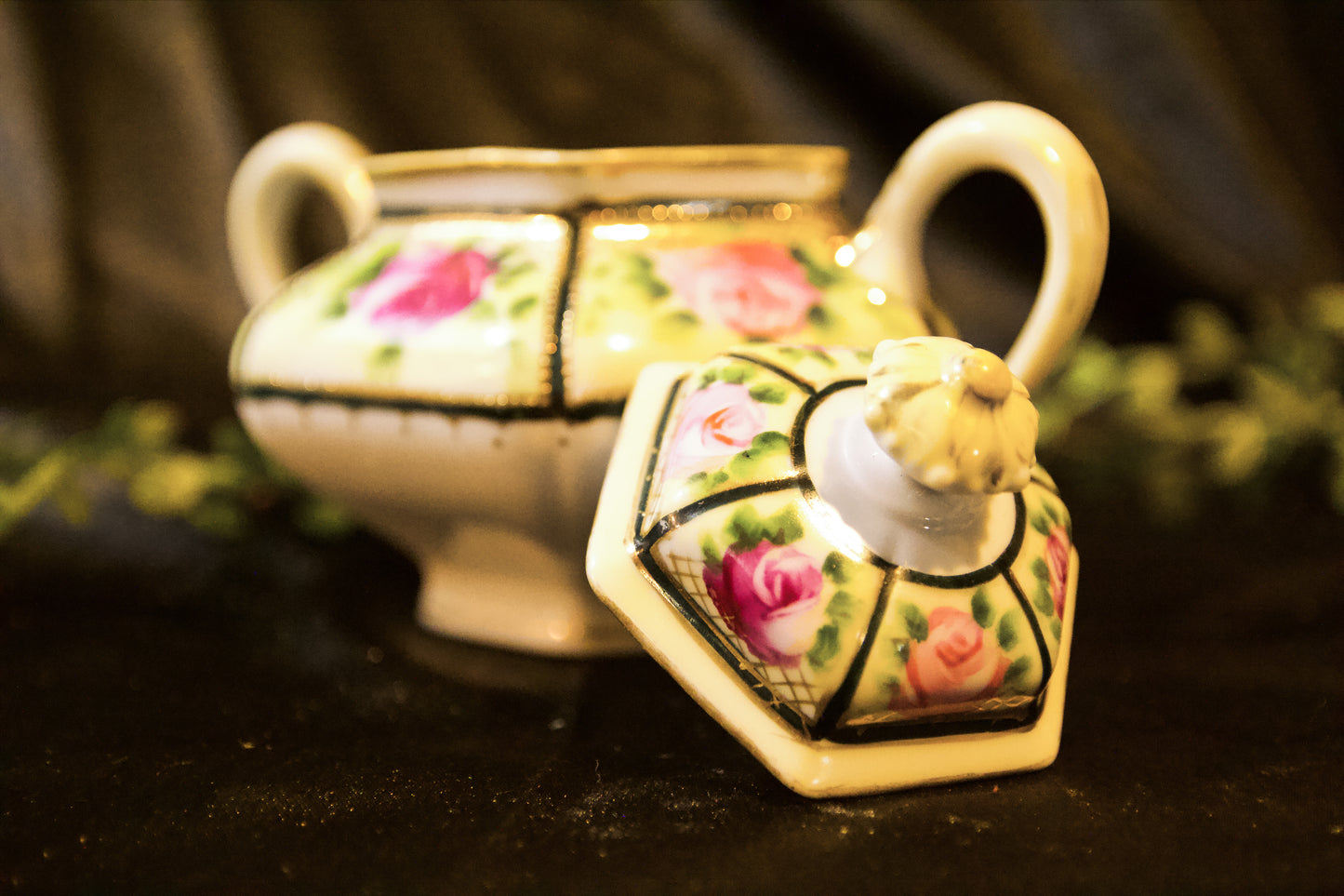 Vintage Rose Teapot and Creamer Tea Set