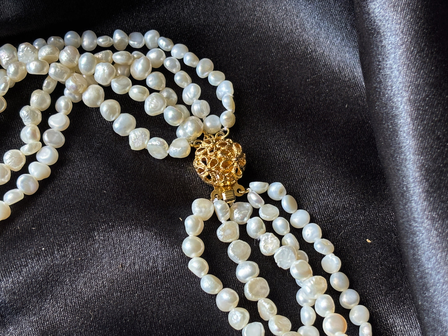 Vintage Valentine Jewelry Box Set- Pearl Necklace, Cameo Earrings