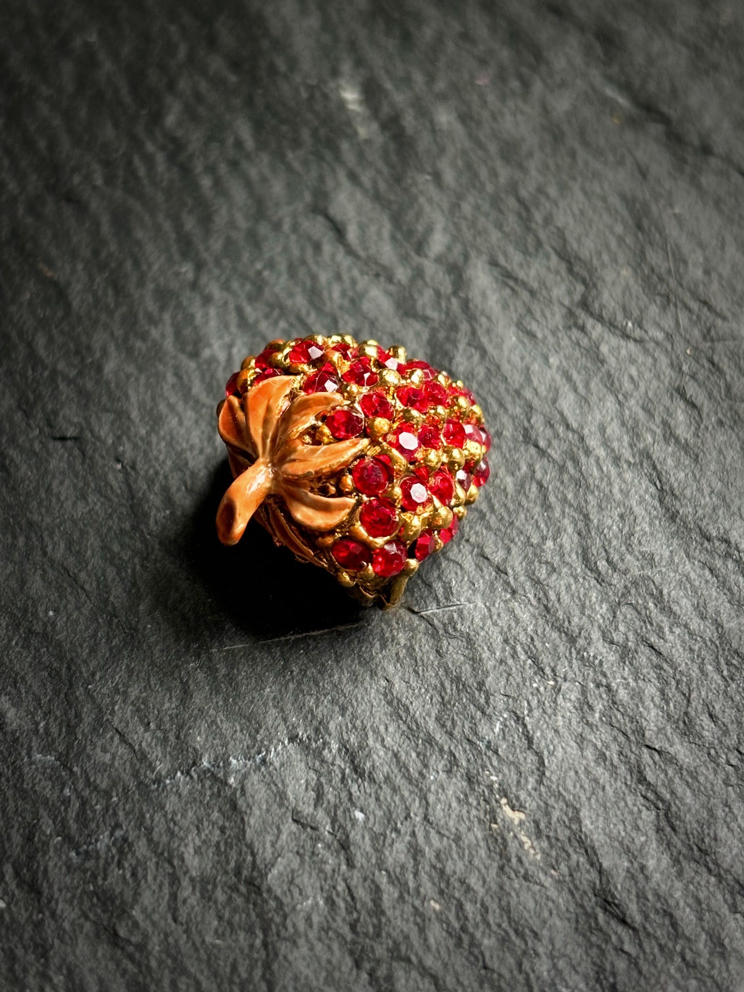 Mini Crystal Strawberry Pin