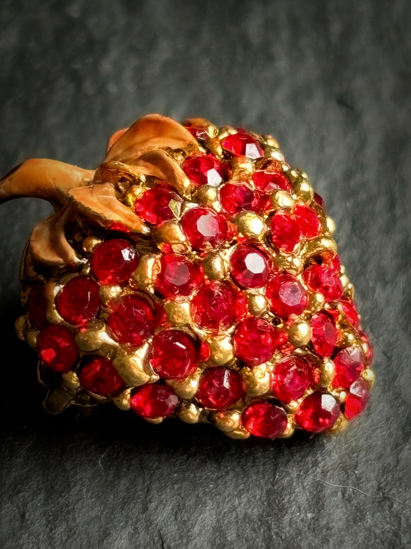 Mini Crystal Strawberry Pin