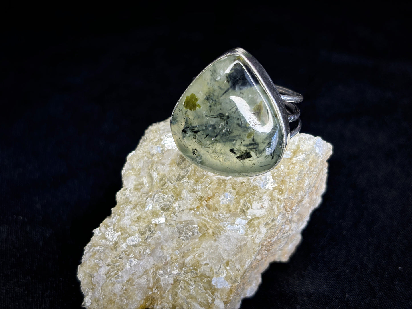 Prehnite Sterling Silver Crystal Ring, Size 10