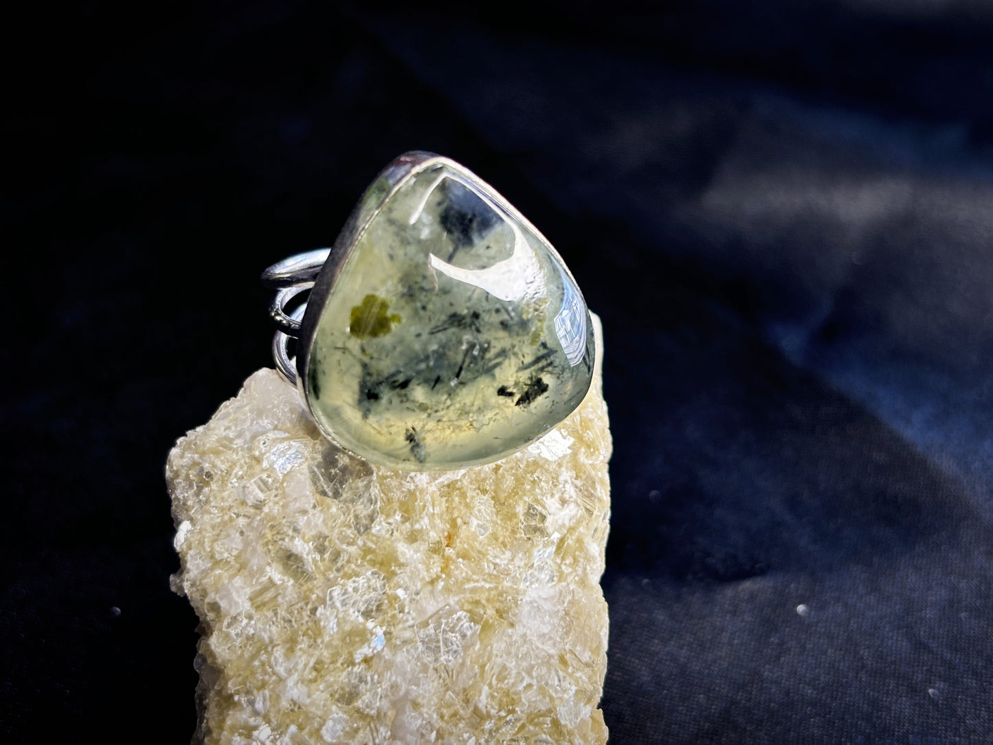 Prehnite Sterling Silver Crystal Ring, Size 10